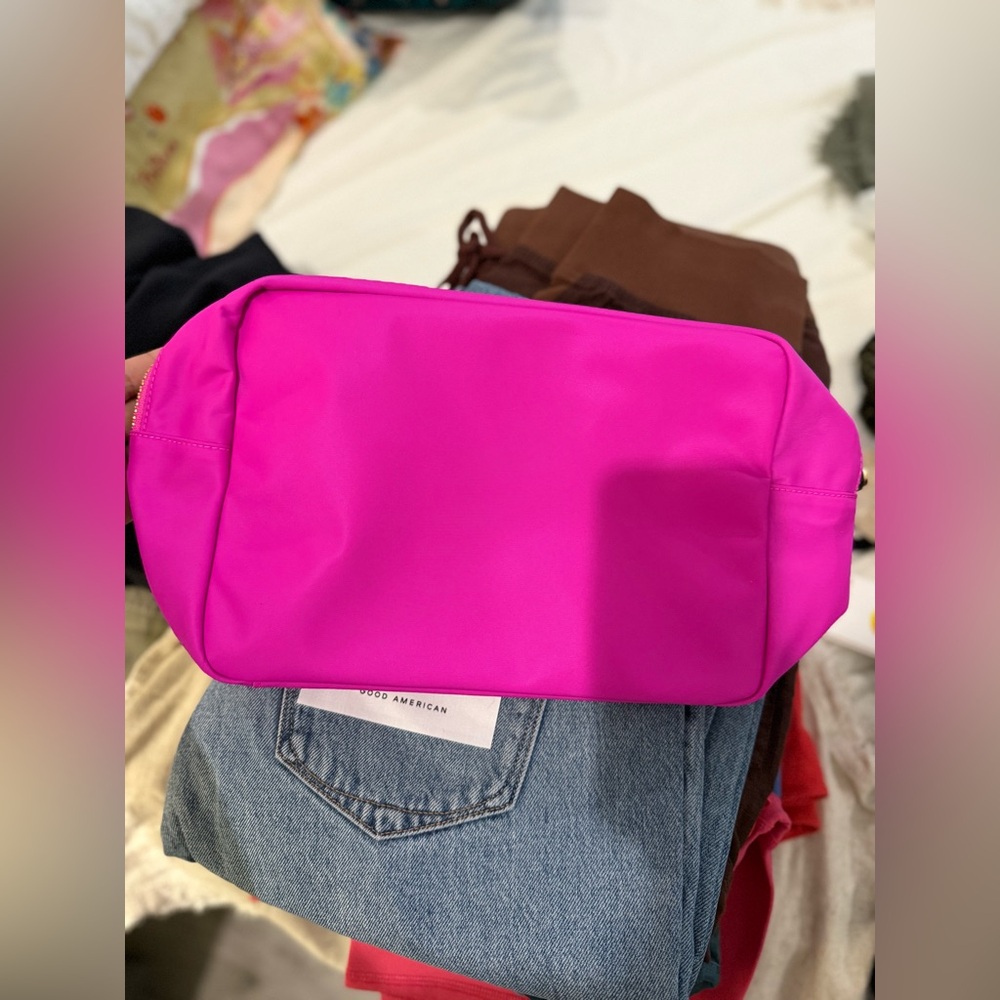 NWOT Stoney clover large pouch